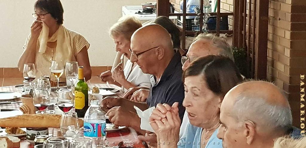 HOMMAGE A N.D. DE SANTA CRUZ A DALIAS DU 7 AU 10 JUIN 2019 (728) REPAS CHEZ ANGE AVANT LE DEPART .jpg